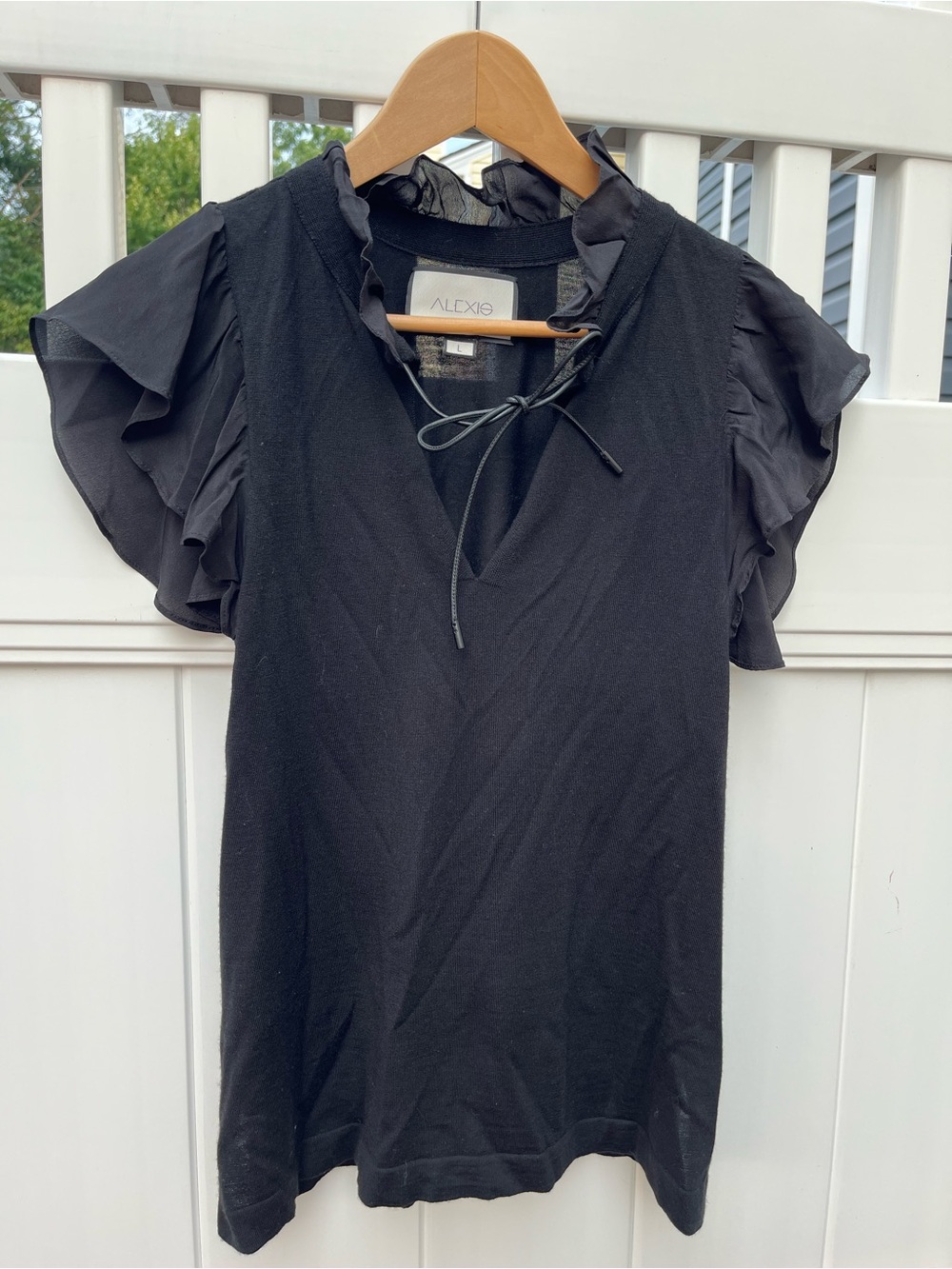 NWOT ALEXIS Wool and Silk Black Shirt Sleeve top with ruffle shoulders Size L